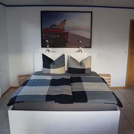 Ferienwohnung Henneberg Schonungen ภายนอก รูปภาพ